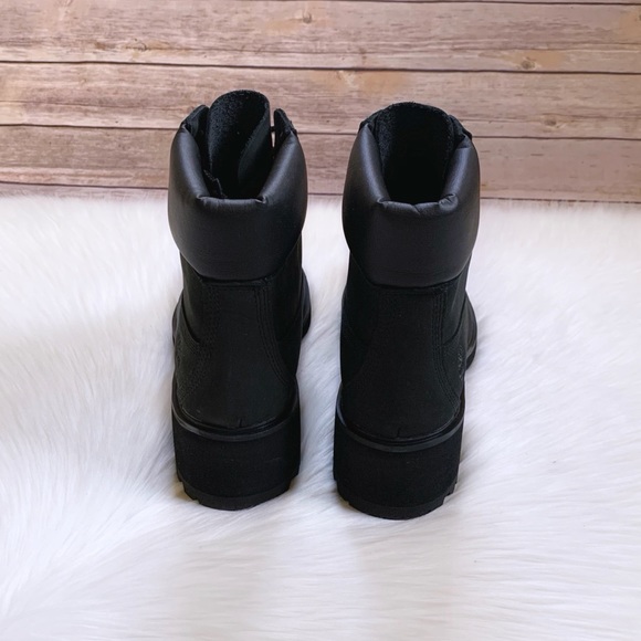Timberland Kinsley Black 6 Inch Waterproof Boots - Picture 6 of 7